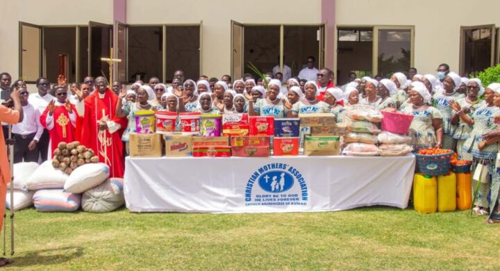 Christian Mothers’ Association Visits St. Gregory Seminary