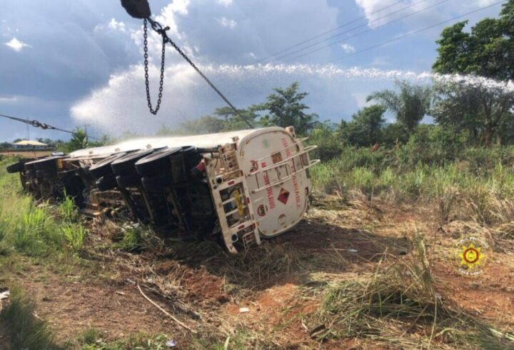 Fuel tanker catches fire on Accra-Kumasi highway