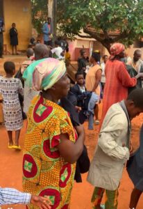 Church of Christ Donates Clothes to Tanoso Community