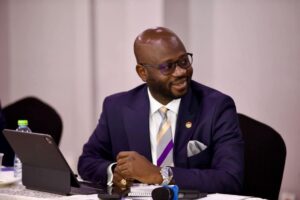 Mp Cries for road