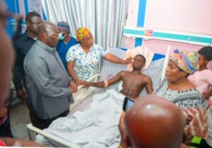 Formal President Dr Mahamudu Bawumia Visits and donated 50,000 Ghana cedis to KNUST Student Stabbed at NPP Thank-You Tour at Bantama.