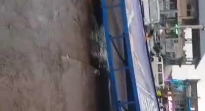 A/R:Traffic Chaos in Kumasi: Two Billboards Fall Due to Storm.
