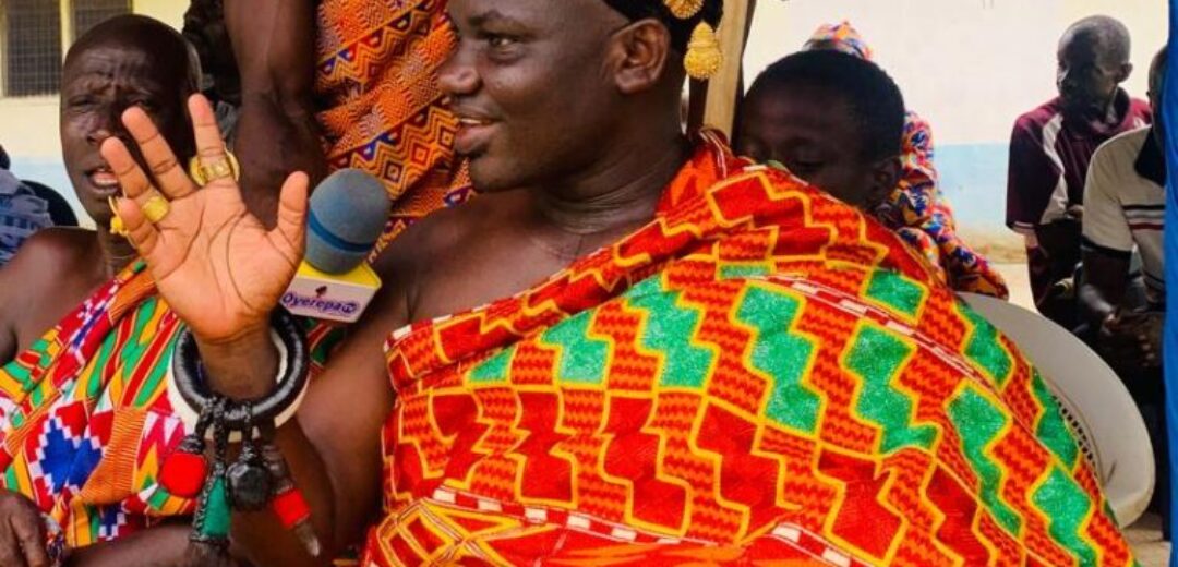 Nana Otiawere Frimpong Manso II Pays Visit to Asuoho Amakom Community