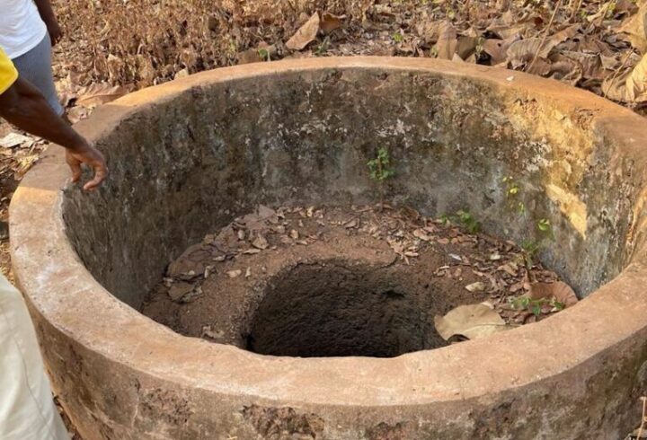 Salaga_Slave_Well_in_Northern_Ghana_02
