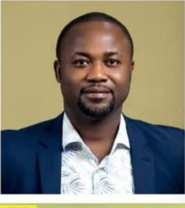 The Chief of Breman, Baffuor Kotei Koteng Saman II, has strongly criticized former Suame Municipal Chief Executive, 