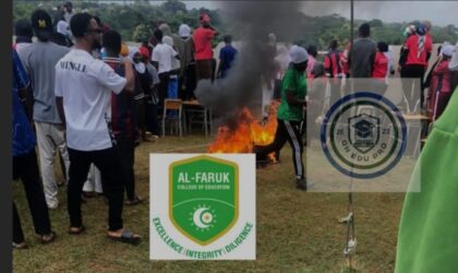 Al-Faruq College of Education Students Hold Demonstration Against Administration