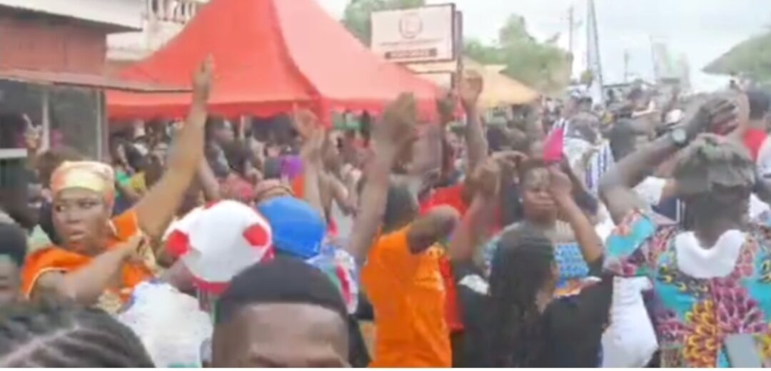Aboabo Farmers Protest Land Encroachment by Rain Forest Builder