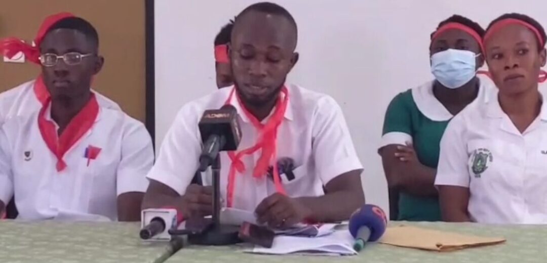 2020 batch nurses, midwives complain over unpaid arrears.