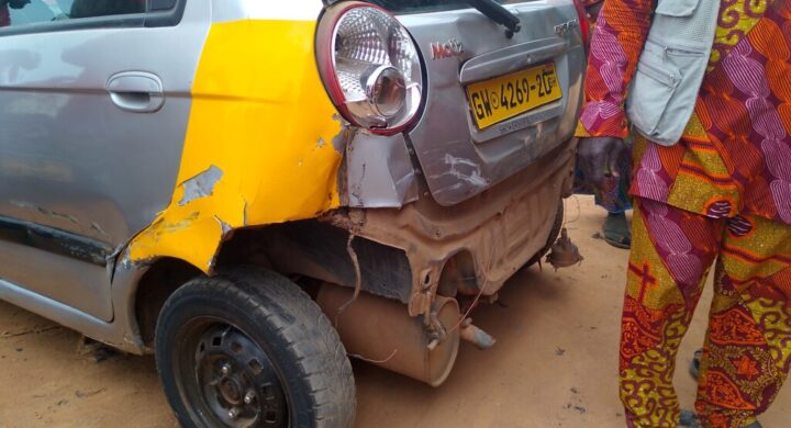 Accident Rocks Abofour Market: Kia Rhino Crashes into 4 Taxis