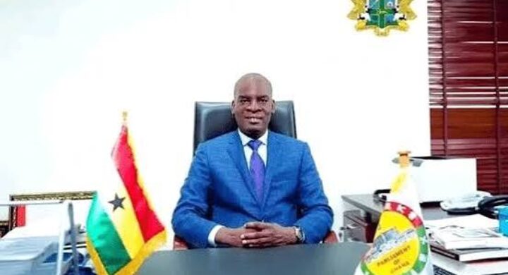 We’ll not tolerate long hair in SHS; school isn’t a beauty contest – Haruna Iddrisu.