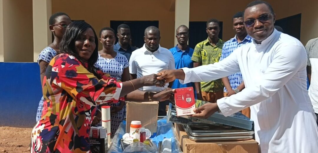 St. Francis Xavier Parish Abofour Donates Medical Equipment to St. Jerome SHS Sick Bay