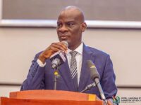 Budget Caps Teacher Hiring at 7,000 Despite 40,000+ Applicants, 50,000 Needed