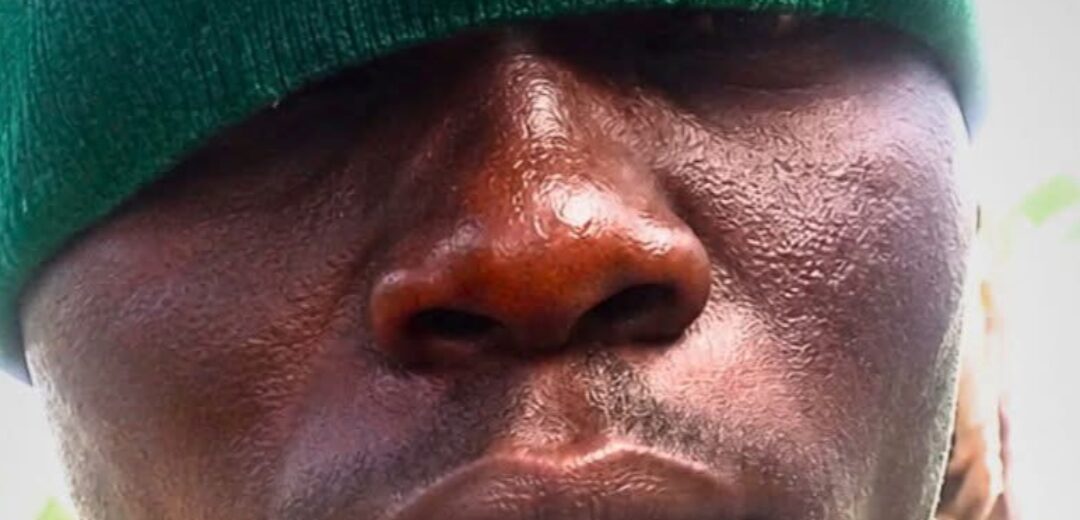 A tense and alarming video circulating online has drawn attention after a man issued a direct threat to the Ghana Police Service