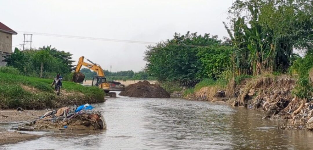 Cybersecurity Expert Leads Dredging Effort to End Years of Flooding at Atonsu Kuwait